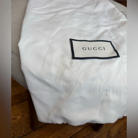 Gucci GG Kiltie Fringe Mid Heel Crystal Pink Suede w/ Gold Pump Women's 38.5 - Picture 15 of 16